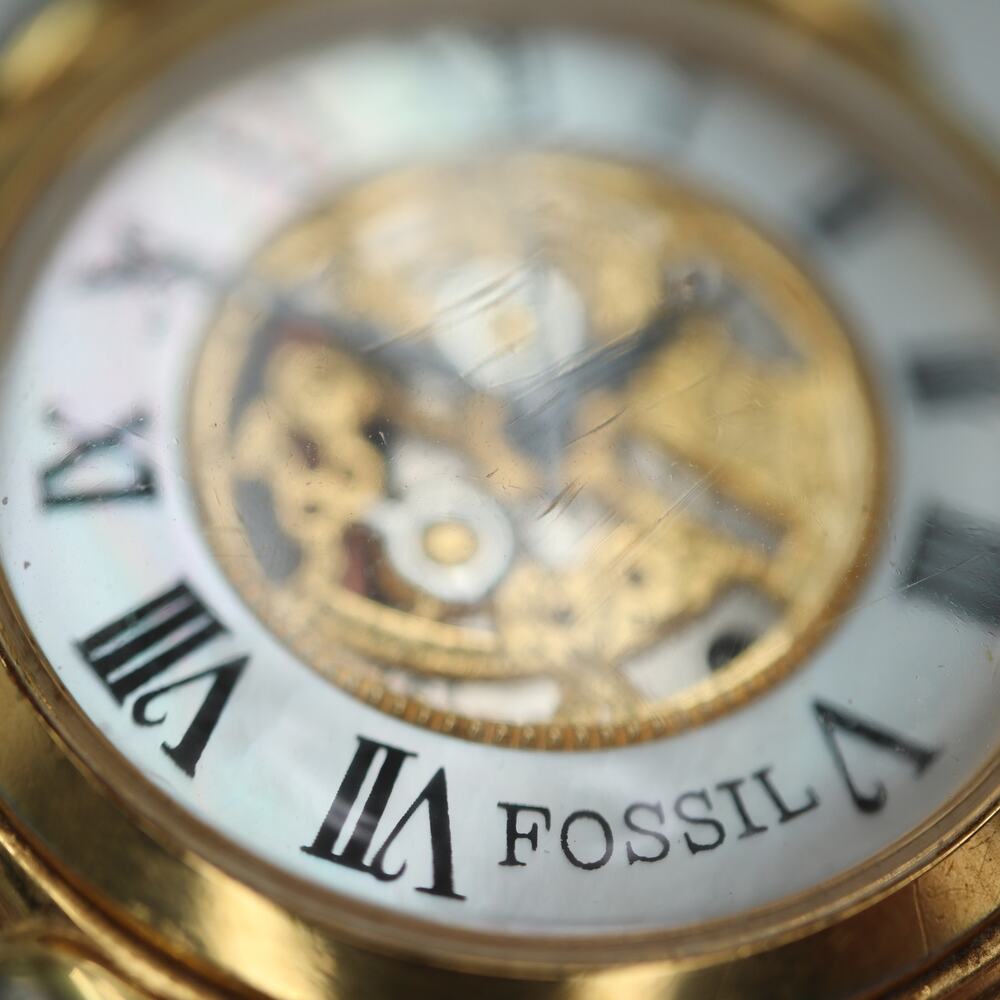 Vintage Fossil Faux Skeleton MOP 34mm Unisex Watch Beige Leather w New Battery - Picture 8 of 15